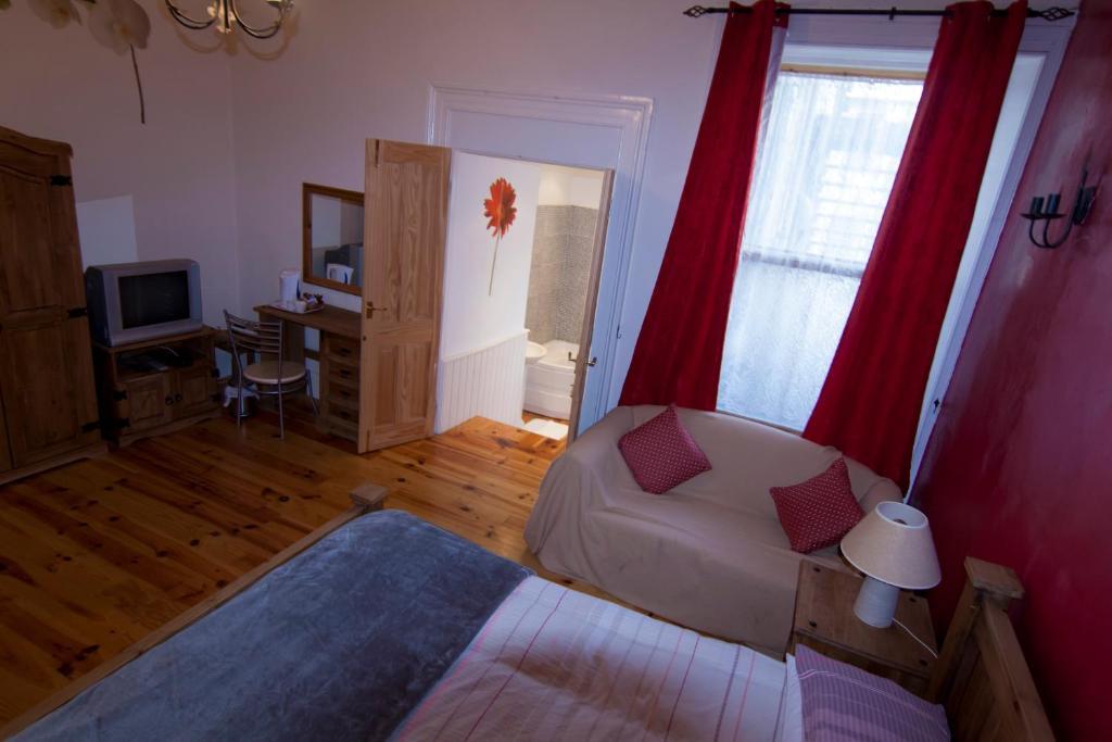 Clarmont Guest House Portrush Szoba fotó